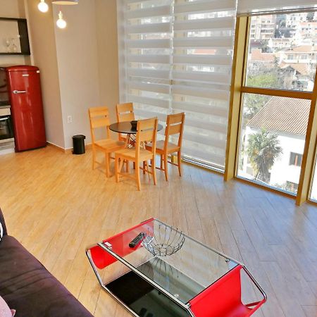 Sea Breeze Lux Apartments Будва Екстер'єр фото